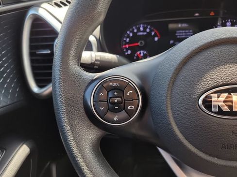 Used 2021 Kia Soul S FWD image 18