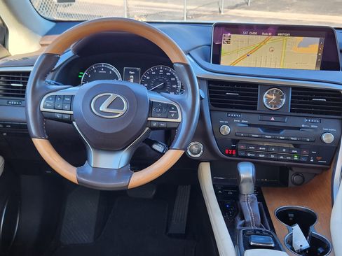 Used 2018 Lexus RX 350 FWD image 16