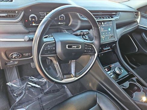 Used 2021 Jeep Grand Cherokee L Limited image 10