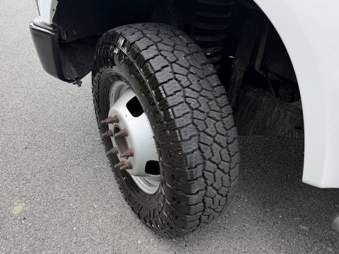 Used 2008 Ford F350 XL AWD/4WD image 28