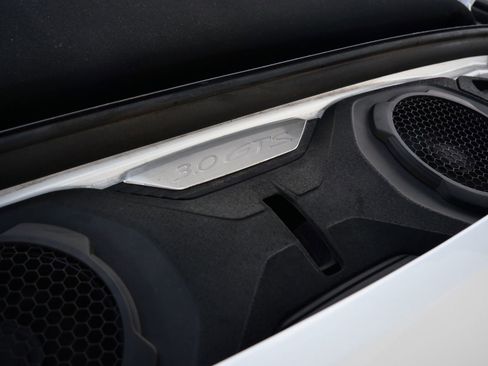 Used 2024 Porsche 911 Targa 4 GTS image 21