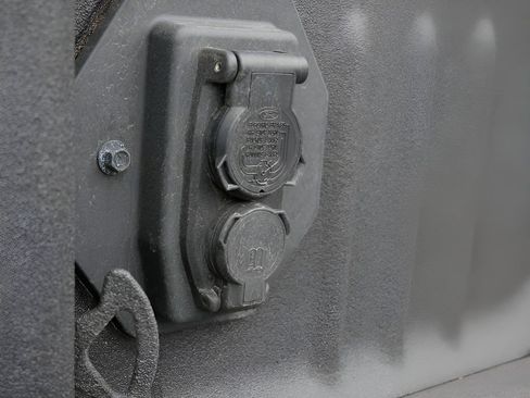 Used 2025 Ford F450 Platinum image 13