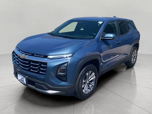 Certified 2025 Chevrolet Equinox LT FWD image 4