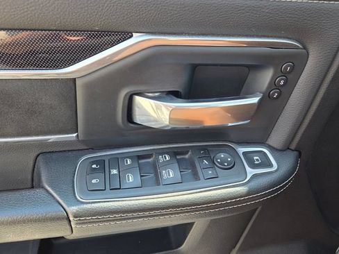 Used 2022 RAM 2500 Laramie AWD/4WD image 33
