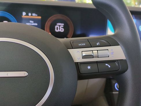 New 2026 Hyundai Tucson SE FWD image 32