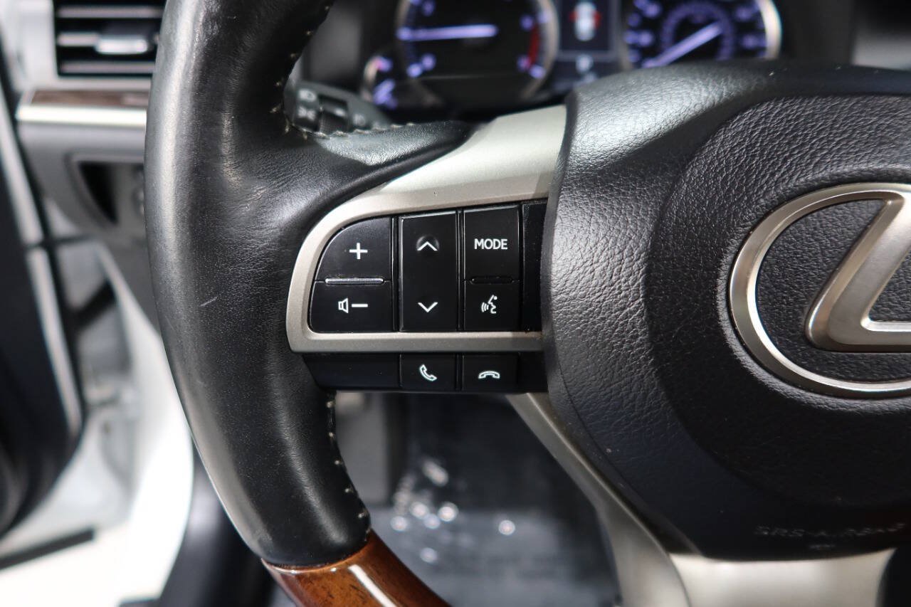 Used 2018 Lexus ES 350 w/ Navigation System Package FWD image 34