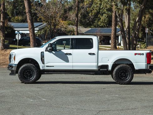 Used 2024 Ford F250 XLT w/ FX4 Off-Road Package image 5