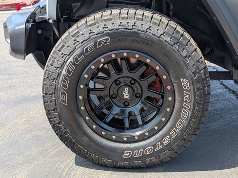 Used 2020 Jeep Wrangler Unlimited Rubicon AWD/4WD image 22
