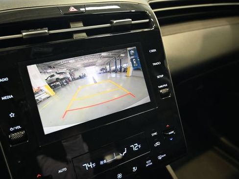 Used 2023 Hyundai Tucson SEL w/ Convenience Package FWD image 16