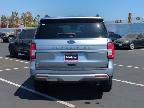 Used 2024 Ford Expedition XLT RWD image 7