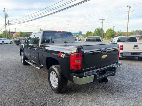 Used 2014 Chevrolet Silverado 2500 LTZ w/ LTZ Plus Package AWD/4WD image 7