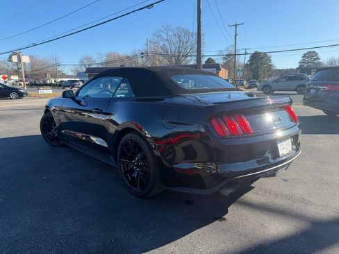 Used 2017 Ford Mustang GT Premium w/ Equipment Group 401A image 9