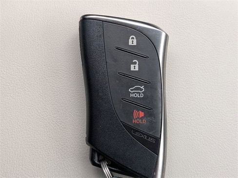 Certified 2025 Lexus ES 350 w/ Premium Package image 28