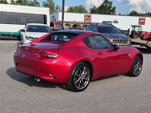 Used 2017 MAZDA MX-5 Miata RF Grand Touring RWD image 3