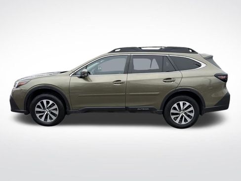 Used 2020 Subaru Outback Premium image 11