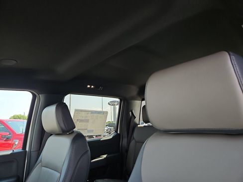 New 2025 Ford F150 Lariat w/ Equipment Group 502A High image 22