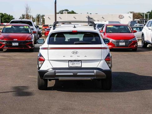 New 2026 Hyundai Kona Limited image 4