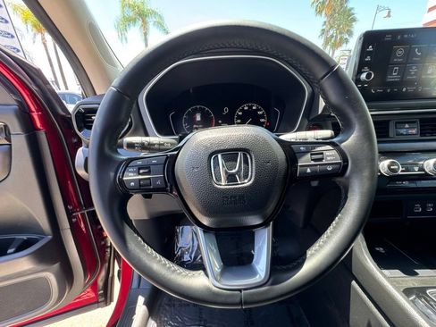 Used 2025 Honda Pilot EX-L image 29
