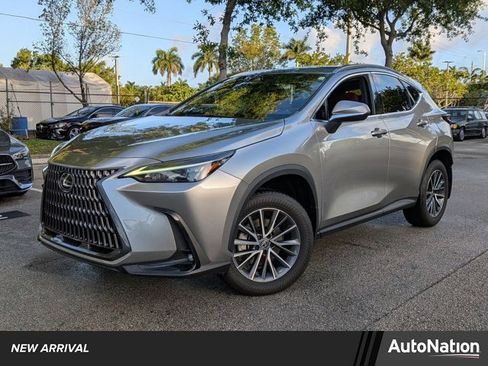 Used 2022 Lexus NX 250 FWD w/ Towing Package (2000 Lbs) image 1