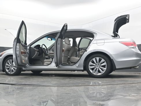 Used 2012 Honda Accord EX-L image 40