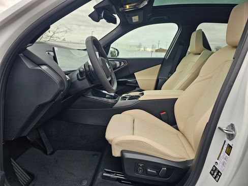 New 2026 BMW X3 xDrive30 w/ Premium Package image 11