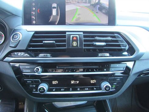 Used 2018 BMW X3 xDrive30i AWD/4WD image 21
