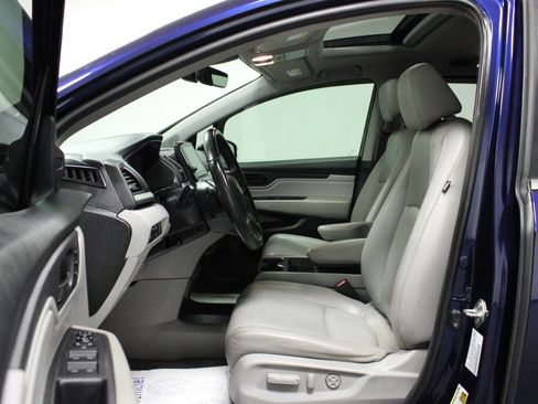 Used 2021 Honda Odyssey EX-L image 12