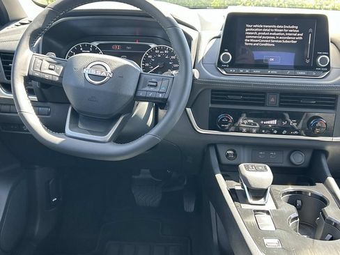 New 2026 Nissan Rogue SV FWD image 21