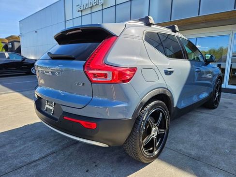 Used 2020 Volvo XC40 T5 Momentum AWD/4WD image 5