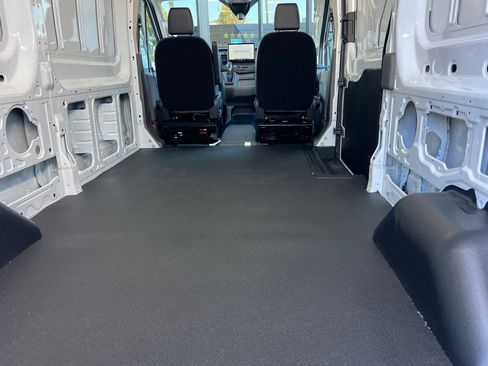 New 2026 Ford Transit 250 Base image 16