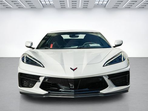 Used 2023 Chevrolet Corvette Stingray Premium Conv w/ Z51 Performance Package RWD image 2