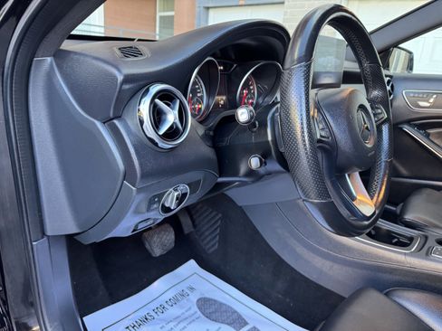 Used 2019 Mercedes-Benz GLA 250 image 23