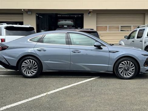 New 2026 Hyundai Sonata SEL FWD image 5