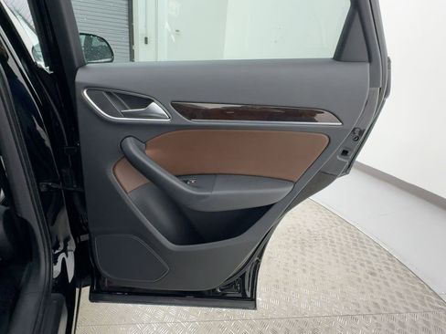 Used 2016 Audi Q3 2.0T Premium Plus w/ Technology Package image 27