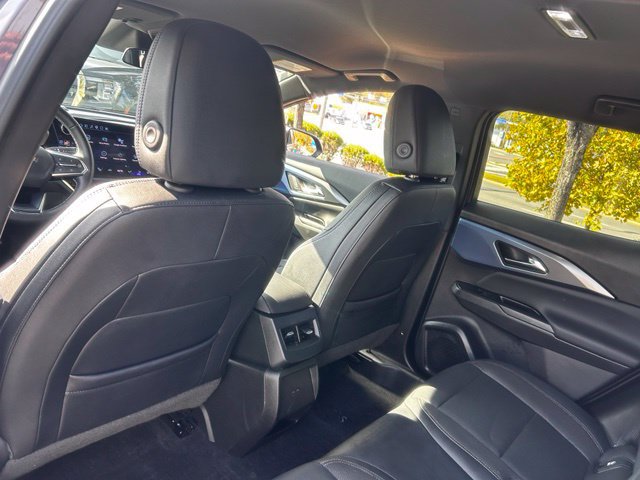 Used 2024 Chevrolet Equinox EV LT w/ LPO, Blackout Package FWD image 15