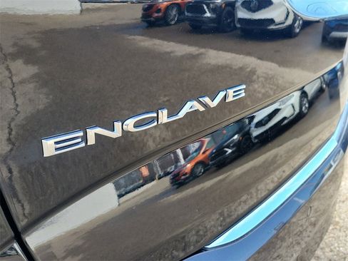 Used 2023 Buick Enclave Essence w/ Experience Buick Package image 7
