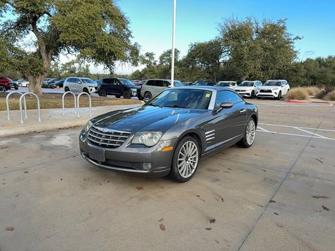 Used 2005 Chrysler Crossfire Limited image 2