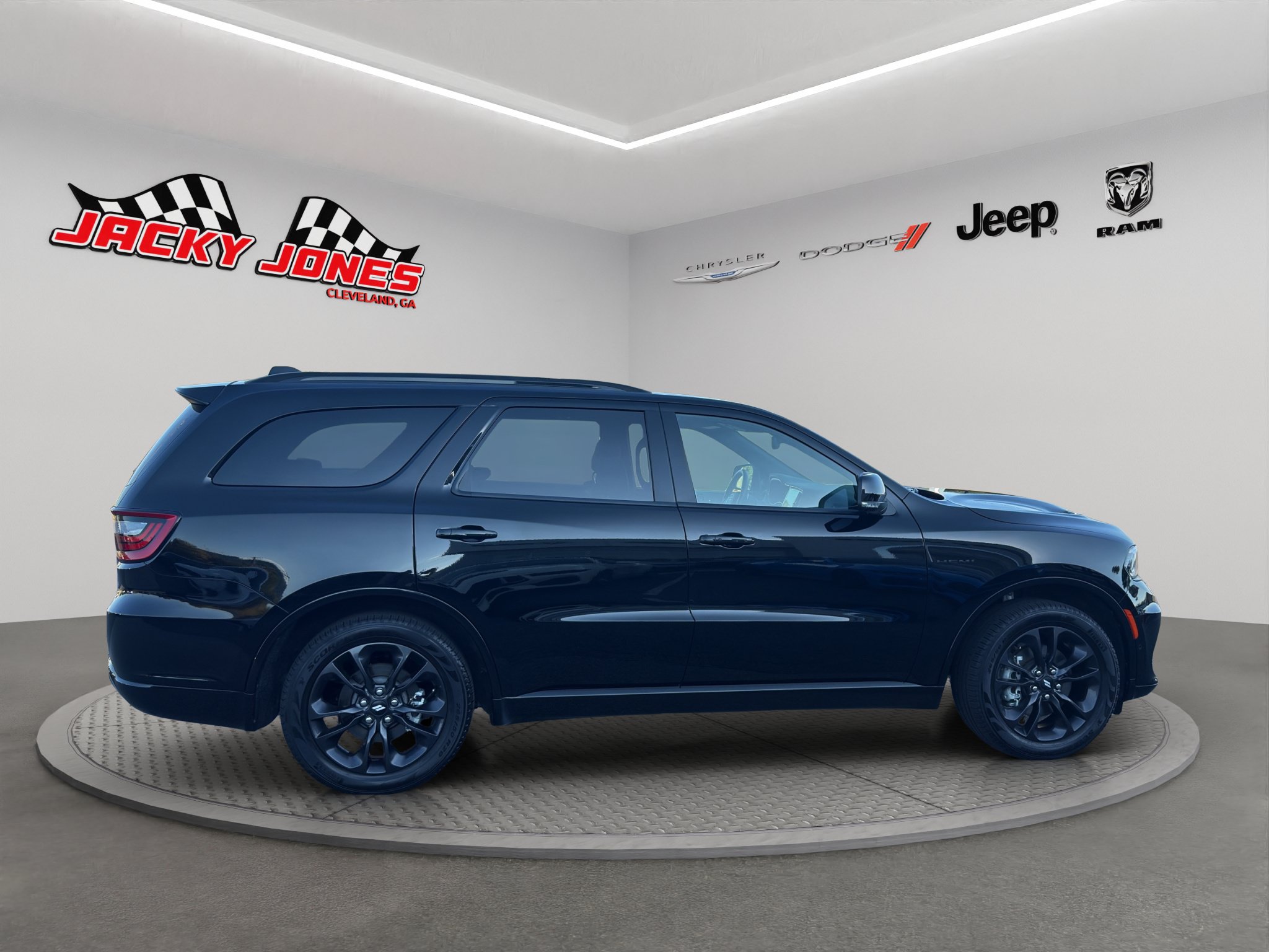 Used 2025 Dodge Durango R/T AWD/4WD image 11
