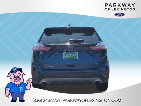 Used 2022 Ford Edge Titanium AWD/4WD image 4