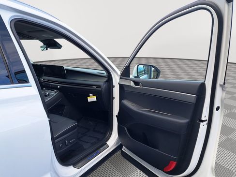 New 2025 Hyundai Palisade SEL image 17