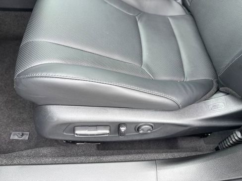 Used 2025 Honda Accord EX-L image 12