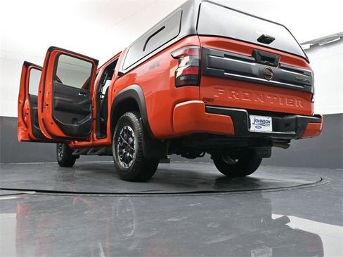 Used 2025 Nissan Frontier PRO-4X w/ Pro Premium Package image 42