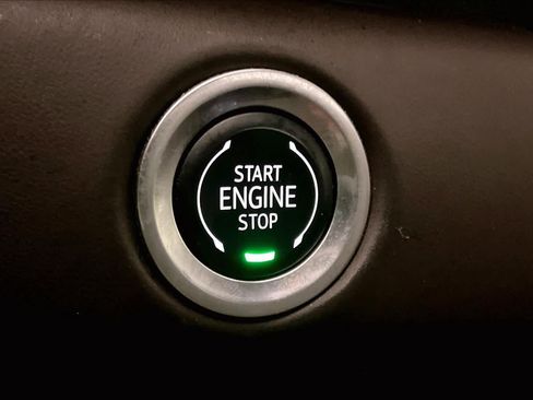Certified 2024 Cadillac Escalade Sport Platinum AWD/4WD image 33