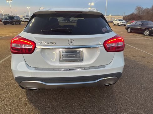 Used 2019 Mercedes-Benz GLA 250 image 6