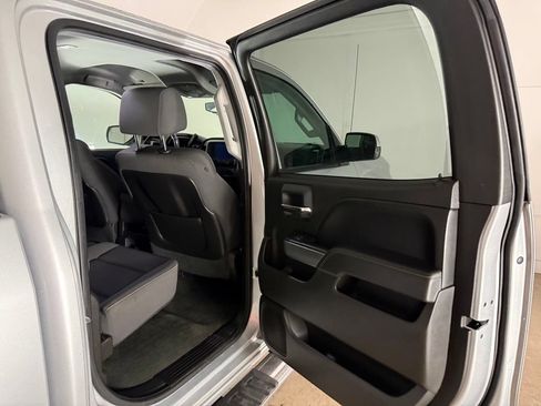 Used 2015 Chevrolet Silverado 2500 LT w/ LT Convenience Package AWD/4WD image 22