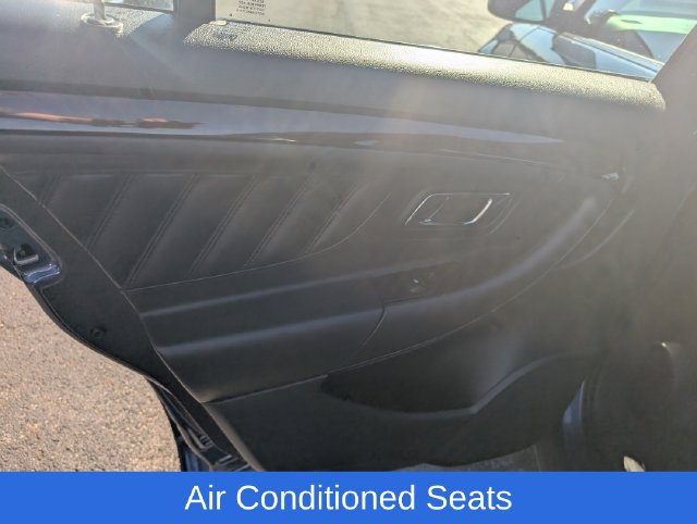 Used 2018 Ford Taurus Limited AWD/4WD image 10