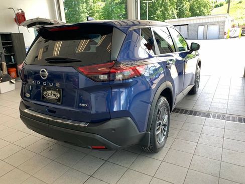 Used 2021 Nissan Rogue S AWD/4WD image 10