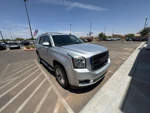 Used 2015 GMC Yukon SLT w/ Open Road Package RWD image 3