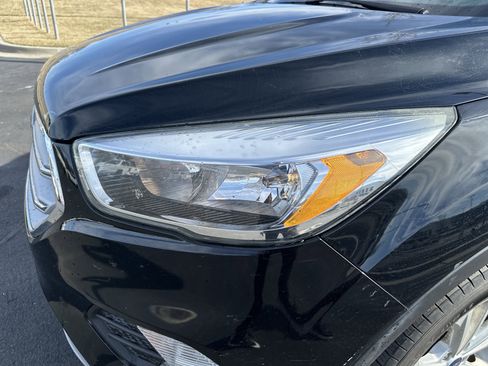 Used 2018 Ford Escape SE image 6