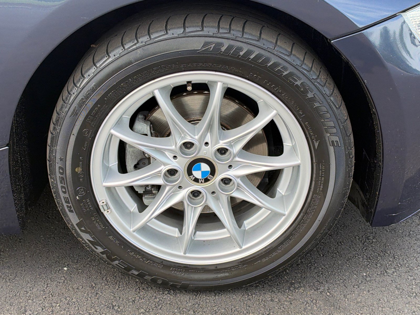 Used 2005 BMW Z4 2.5i RWD image 12